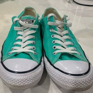 Converse Chuck Taylor All Star Ox Sneakers